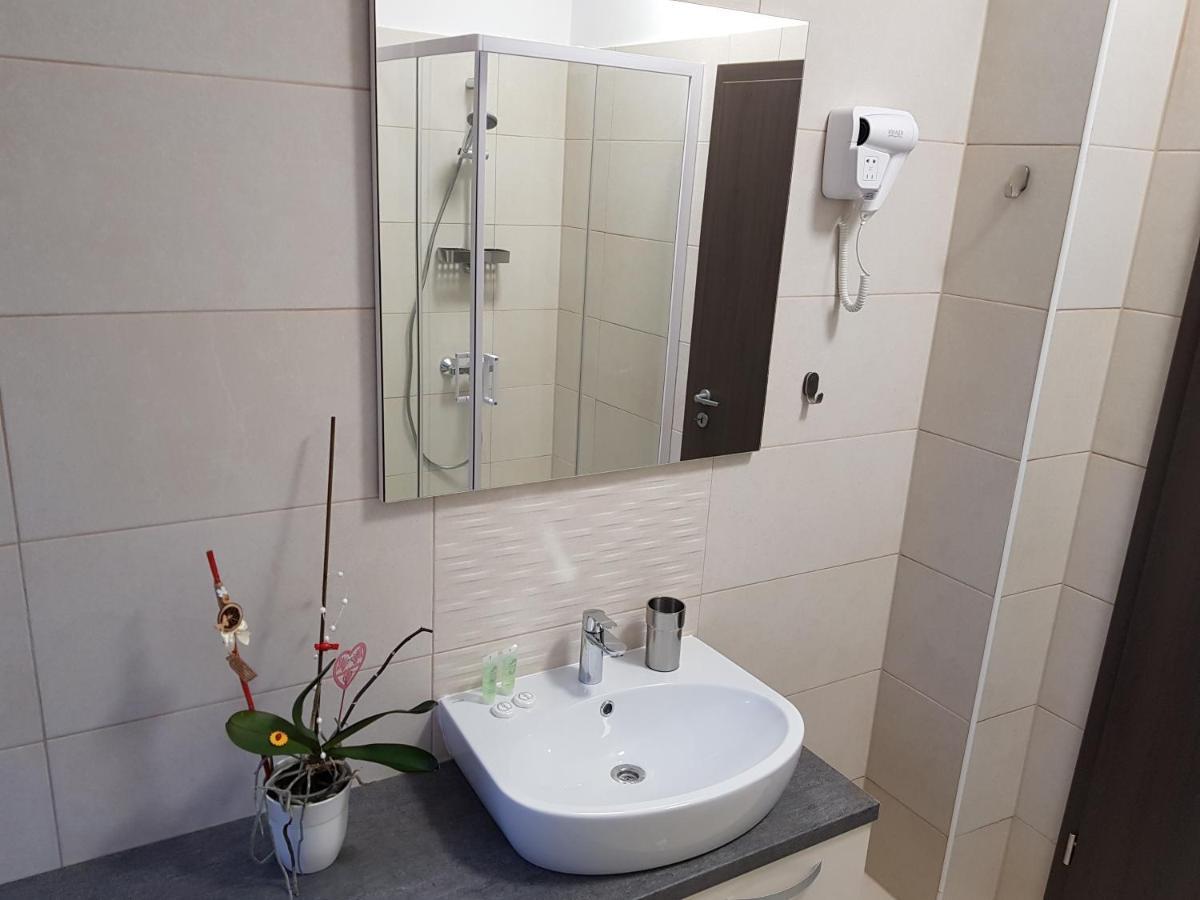 Resita Residence Εξωτερικό φωτογραφία
